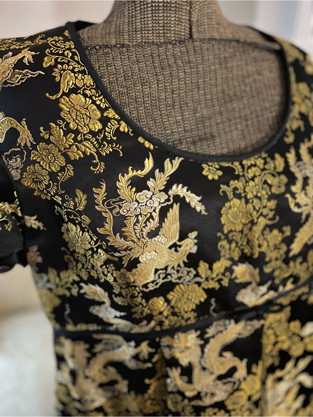 Black Gold Metallic Brocade Dragon Birds Cocktail Dress Vintage Mimi Maternity - Picture 5 of 12